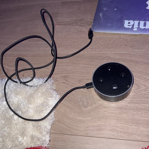 amazon alexa echo - Picture 1 of 1